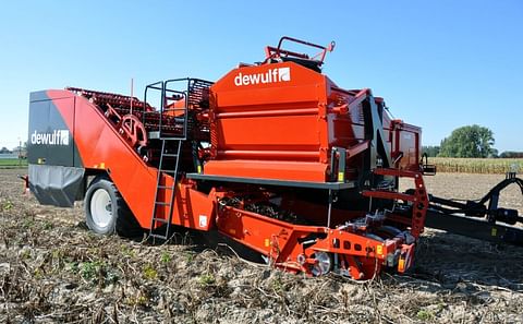 The new Dewulf Torro trailed 2-row sieving potato harvester in action.