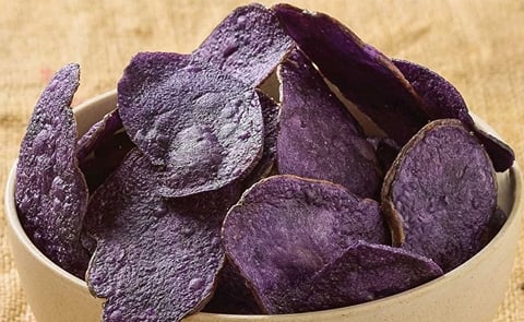 Peter Scott branded the purple potato chips DK's Purple Potato Chips, named after his late farmer father, David Keith (DK) Scott. Peter Scott branded the purple potato chips DK's Purple Potato Chips, named after his late farmer father, David Keith (DK) Scott.