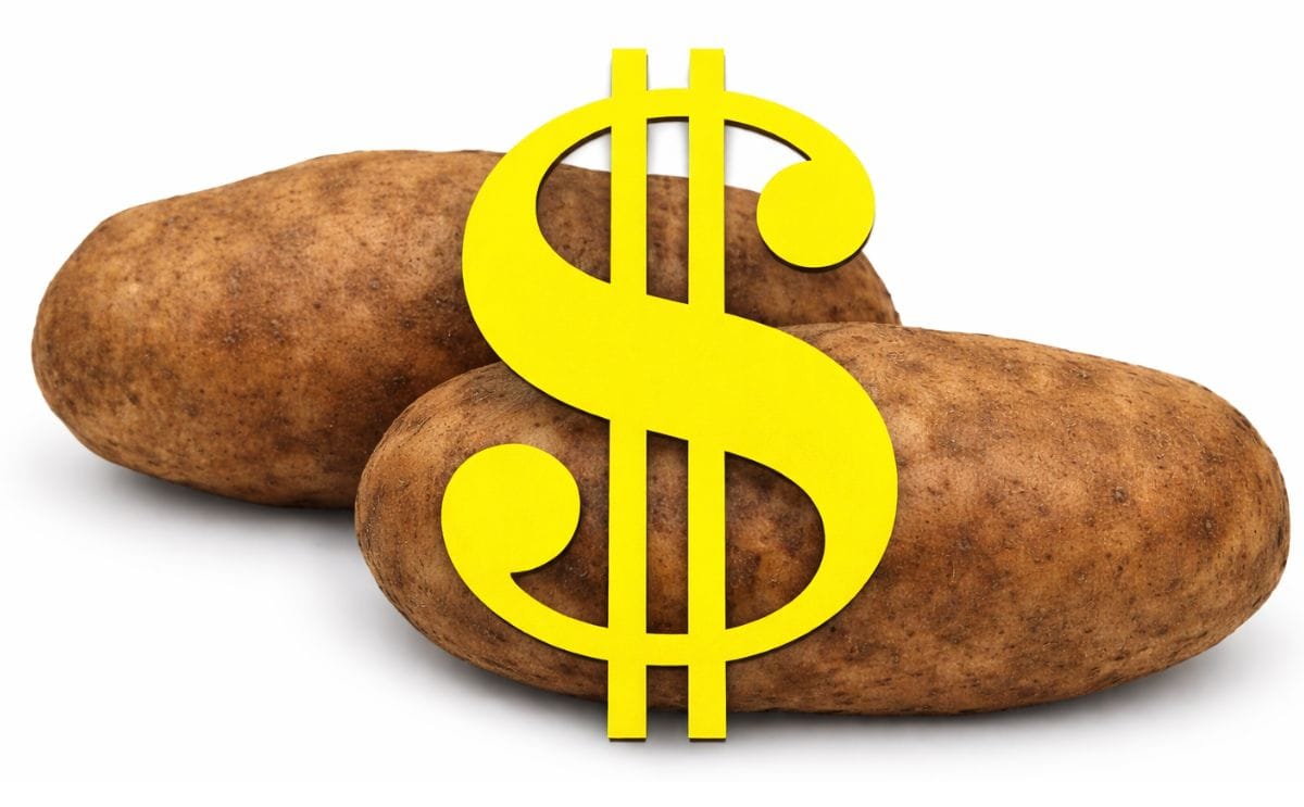 Potato prices to come down in West Bengal on prospect of a higher South Indian crop Potato prices to come down in West Bengal on prospect of a higher South Indian crop