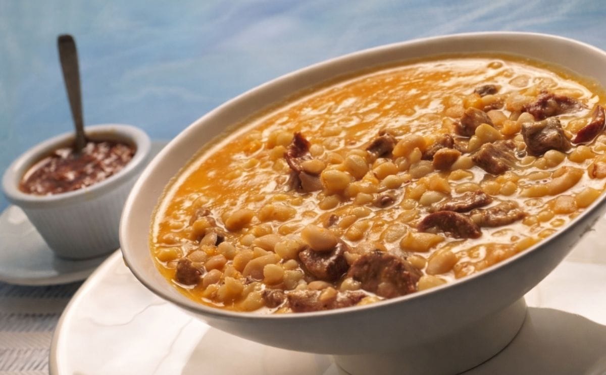 El origen del locro, comida patria argentina El origen del locro, comida patria argentina