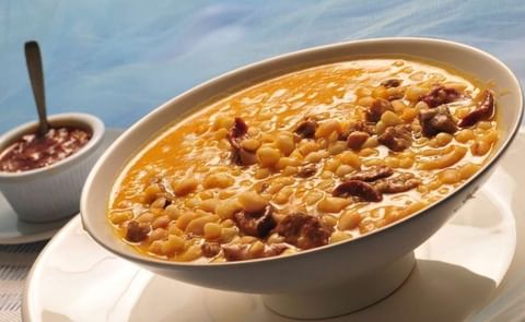 El origen del locro, comida patria argentina El origen del locro, comida patria argentina