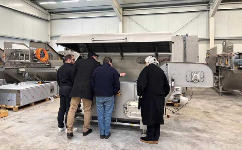 Delegation visits ELEA Technology GmbH’s production facilities to review PEF system design and manufacturing processes, accompanied by representatives from ELEA and business partner ScanStore A/S.