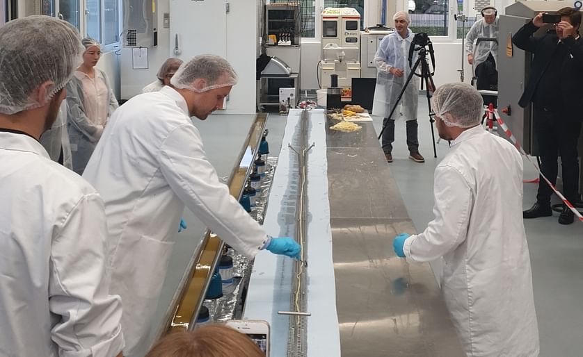 To demonstrate the capabilities of Pulsed Electric Field (PEF) systems in french fry production, Elea cut and fried a record length potato strip in a demo during its recent  Elea PEF Advantage Days at their headquarters in Quakenbrueck, Germany.