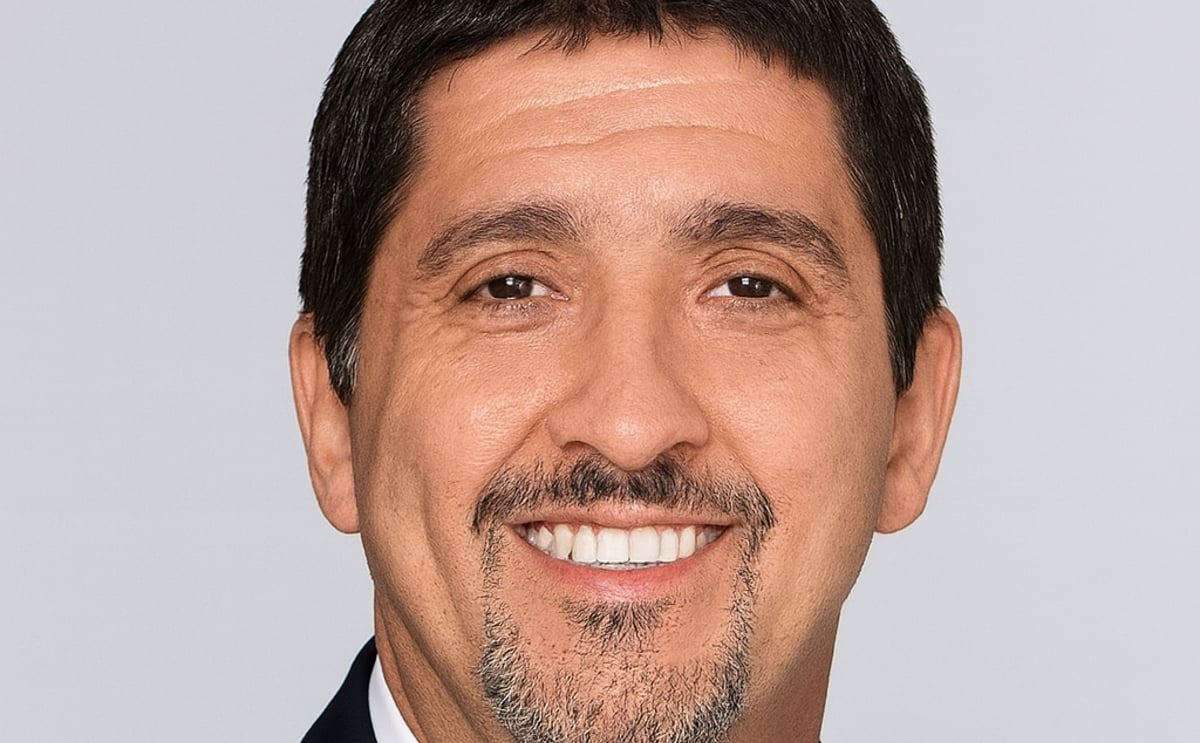 Enderson Guimaraes Enderson Guimaraes