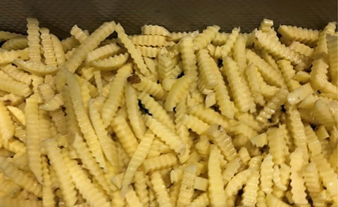 Enhanced internal liquid transfer in crinkle-cut fries after PEF treatment Enhanced internal liquid transfer in crinkle-cut fries after PEF treatment