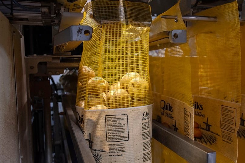 Precision weighing and packing solutions by Eqraft, ensuring efficiency and accuracy in every process. Precision weighing and packing solutions by Eqraft, ensuring efficiency and accuracy in every process.