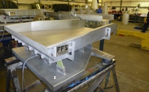 Fabcon Food Systems - VIBRA-WEIGH Vibratory Weighing Conveyor System Fabcon Food Systems - VIBRA-WEIGH Vibratory Weighing Conveyor System