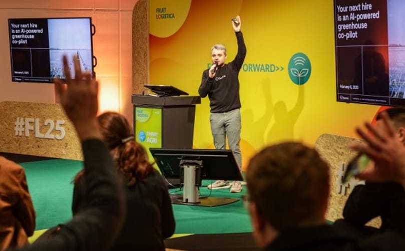  Farming Forward Stage: Start-ups, research and CEA are driving smart agricultural technologies forward. 