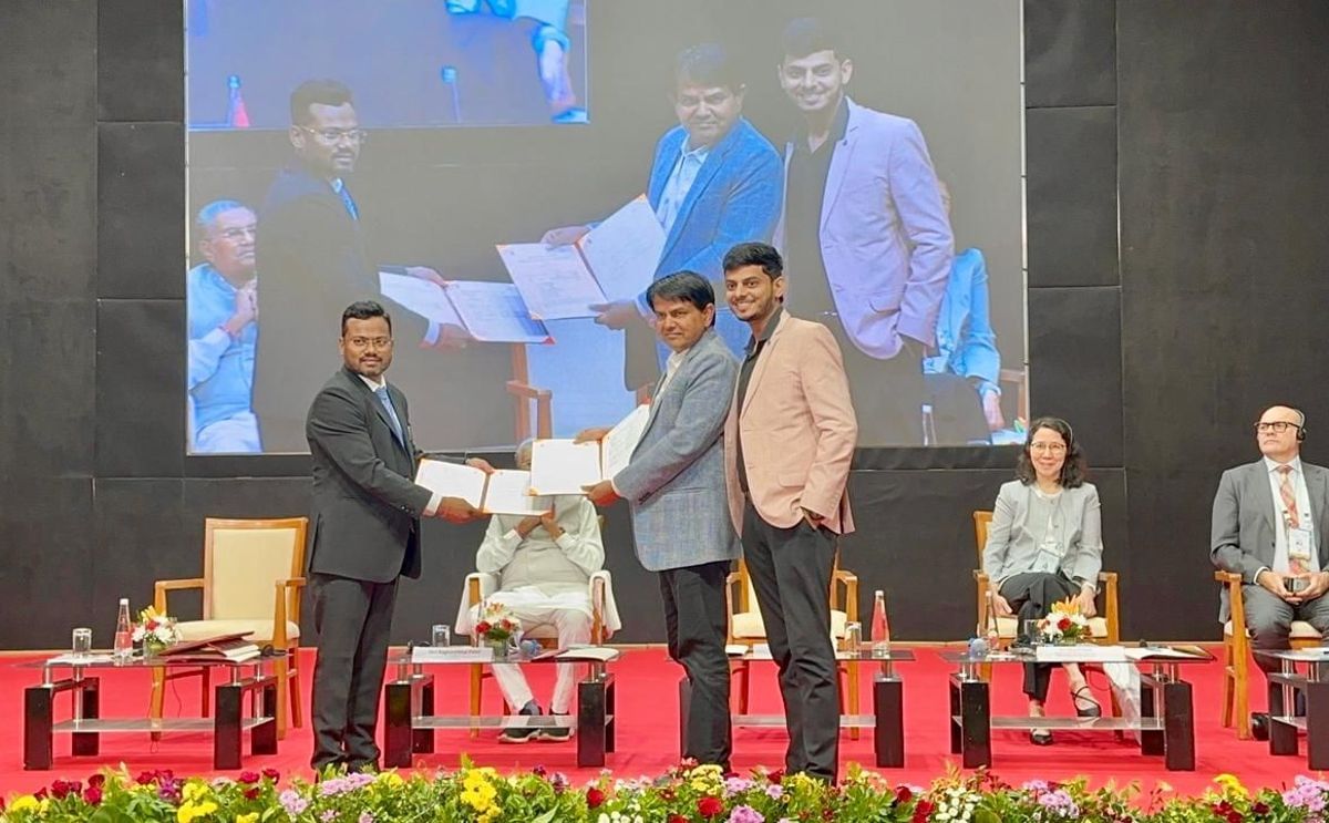 Farmton Foods Pvt. Ltd. signs MoU with the Government of Gujarat during Vibrant Gujarat Regional Conference at Ganpat University, Mehsana, for setting up a ₹580 Cr (USD 69.5 Mn) greenfield frozen potato processing plant. Farmton Foods Pvt. Ltd. signs MoU with the Government of Gujarat during Vibrant Gujarat Regional Conference at Ganpat University, Mehsana, for setting up a ₹580 Cr (USD 69.5 Mn) greenfield frozen potato processing plant.