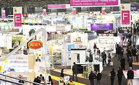 Empresa hondureña presenta sus ‘snacks’ de plátano, papa y yuca en feria de Francia Empresa hondureña presenta sus ‘snacks’ de plátano, papa y yuca en feria de Francia