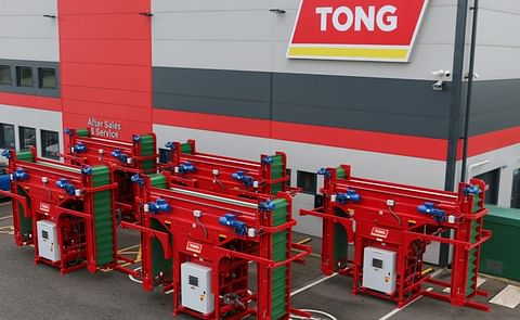 The latest model of Tong Engineering's UniFill big bag and box filler The latest model of Tong Engineering's UniFill big bag and box filler