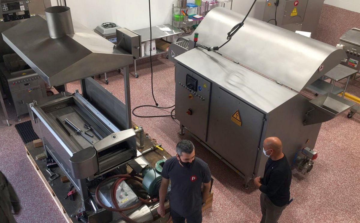 Food Physics Group has announced the opening of their new PEF (Pulsed Electric Field) application center at the company’s headquarters in Boise, Idaho.
