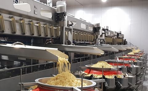 The FoodeQ H-Flow ensures a far more gentle horizontal handling and conveying than other vibratory technology, making it the ideal solution for sensitive products. The FoodeQ H-Flow ensures a far more gentle horizontal handling and conveying than other vibratory technology, making it the ideal solution for sensitive products.