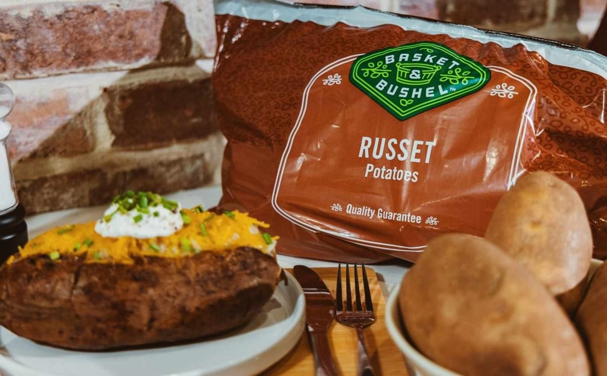 Fox Packaging’s updated flexible bag formats, now available with up to 30% PCR content, maintain strong visual presentation and product protection for potatoes and other fresh produce.