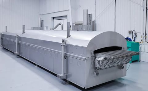 FPS Food Process Solutions and GEM Equipment of Oregon introduce the GEM VersaFry, a new fryer designed for precision frying of potato products, snacks and appetizers. FPS Food Process Solutions and GEM Equipment of Oregon introduce the GEM VersaFry, a new fryer designed for precision frying of potato products, snacks and appetizers.