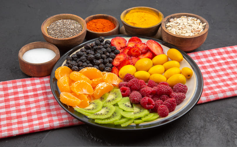 Vibrant Platter of Fresh Fruit and Veggie Snacks