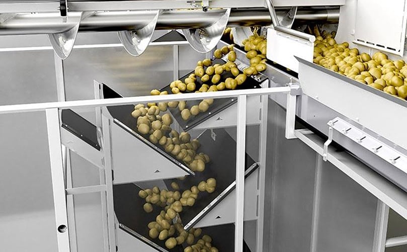 Gentle handling -
Product descends gently into storage bins via a lowerator, reducing product damage and the associated risk of infection. Gentle