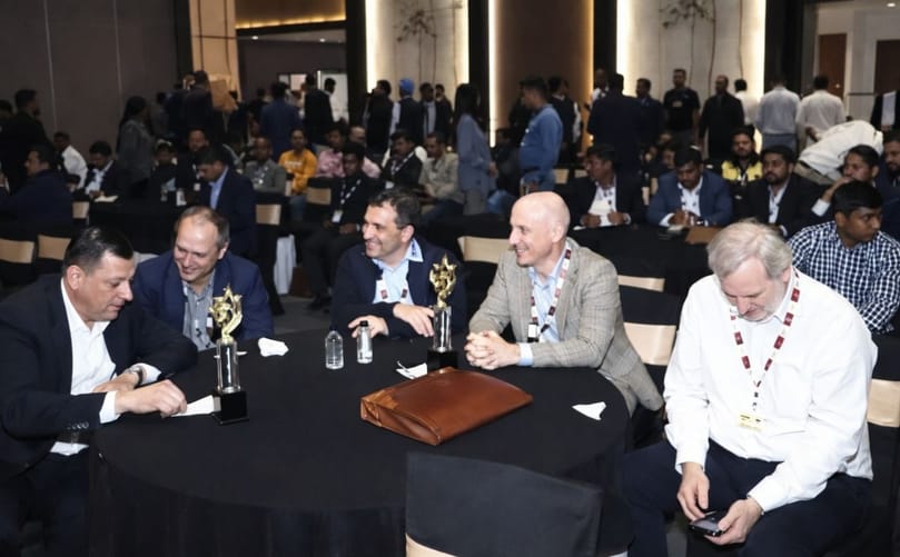 Award recipients gather during the Indian Potato Industry Excellence Awards at the Global Potato Summit 2025, recognising leadership and innovation across India’s potato value chain.