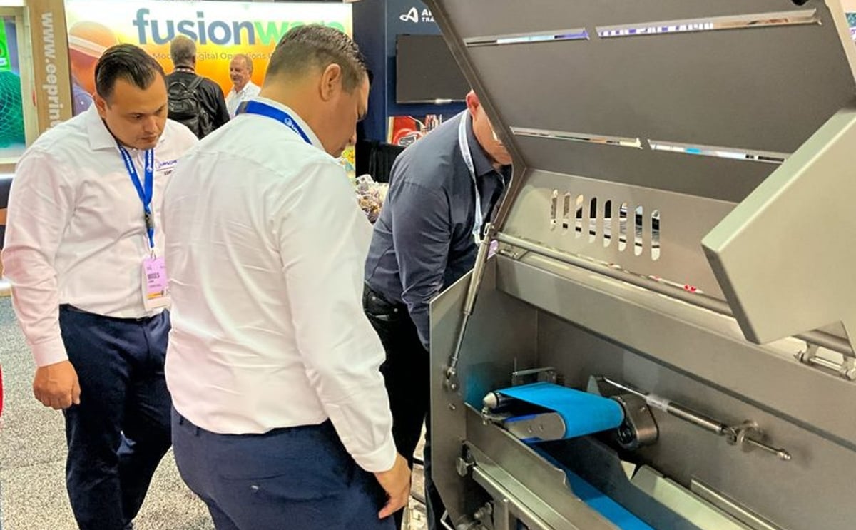 Urschel and KRONEN will showcase the Little Gem Aspire Dicer and KRONEN GS 10-2 Slicer at Booth 2429 during The Global Produce and Floral Show 2026 in Orlando, Florida. Urschel and KRONEN will showcase the Little Gem Aspire Dicer and KRONEN GS 10-2 Slicer at Booth 2429 during The Global Produce and Floral Show 2026 in Orlando, Florida.