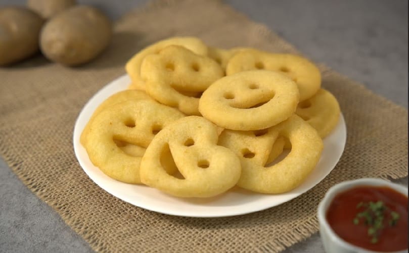 GloryFry Potato Smileys showcased as one of the family-friendly frozen potato products introduced by Alimento. GloryFry Potato Smileys showcased as one of the family-friendly frozen potato products introduced by Alimento.