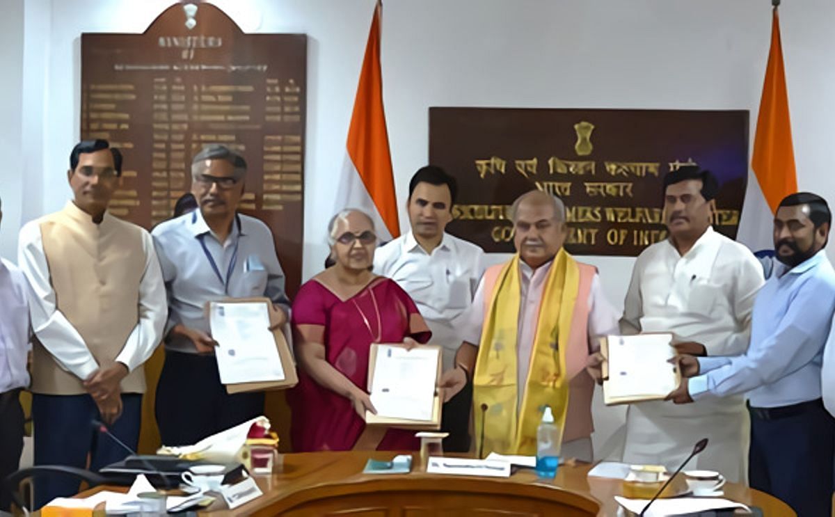 Government of Madhya Pradesh is committed to provide certified seed to potato farmers on time, receive license for 'Aeroponic Method for Virus-free Potato Seed Production'