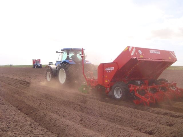 Grimme Equipment demonstration in Argentina Grimme Equipment demonstration in Argentina