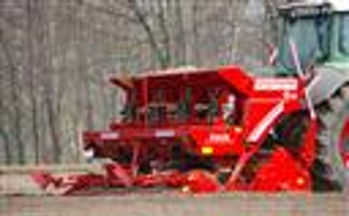 Massive presence of Grimme Agricultural Machinery at the Interpom | Primeurs 2012