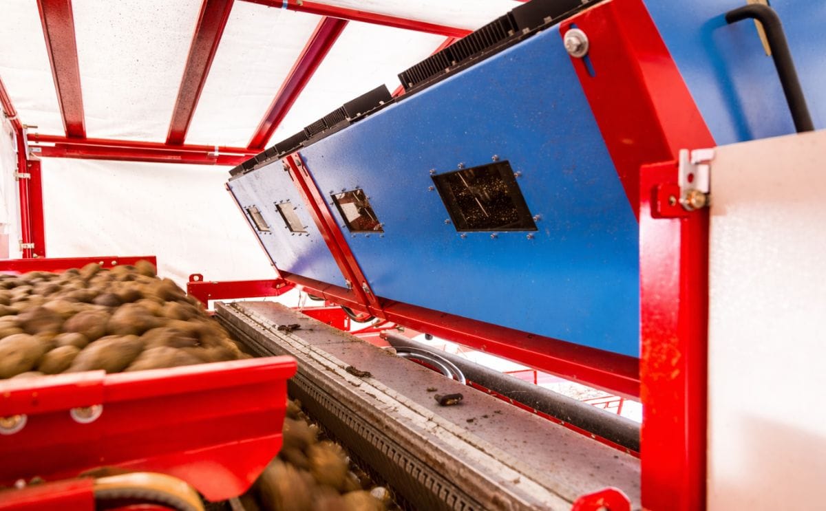 GRIMME &TOMRA Join Forces To Offer Integrated Potato Grading & Sorting Solutions GRIMME & TOMRA Join Forces To Offer Integrated Potato Grading & Sorting Solutions