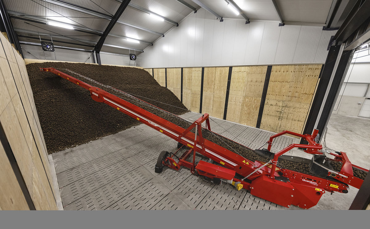 The New Grimme Store Loader Sl Was Demonstrated At Potatoeurope