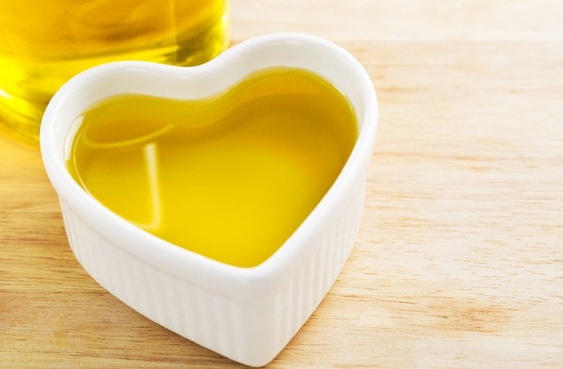 Almost four in five (78%) have bought any edible oil, with olive (41%), vegetable or rapeseed (38%) and sunflower (33%) the most commonly bought oils. Almost four in five (78%) have bought any edible oil, with olive (41%), vegetable or rapeseed (38%) and sunflower (33%) the most commonly bought oils.