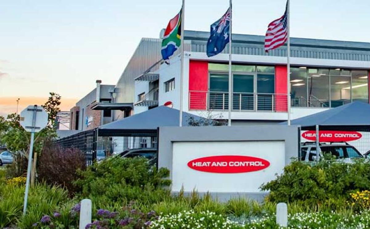 A New Cape Town Office for Heat and Control A New Cape Town Office for Heat and Control