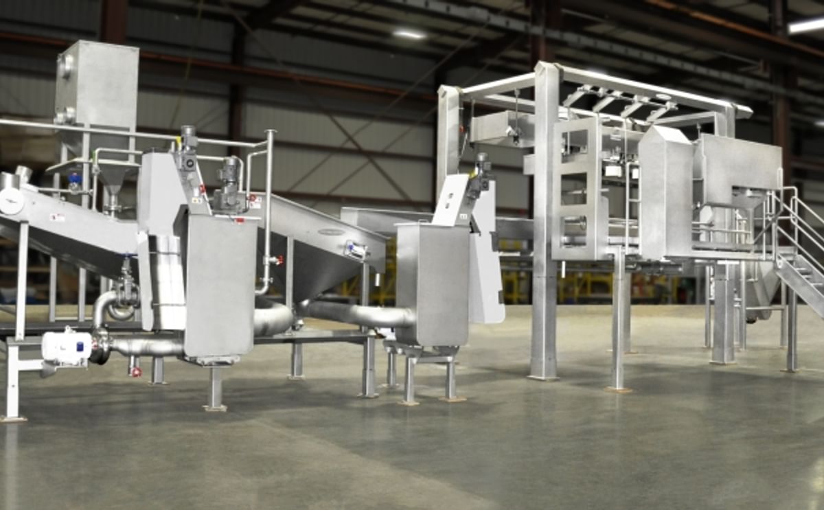 Heat and Control ships new equipment for 5,000 lb/hr of potato chips. Heat and Control ships new equipment for 5,000 lb/hr of potato chips.