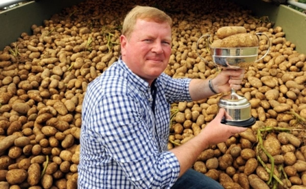 Henry Alston of Billockby Farms declared champion potato grower McCain  Foods (GB)