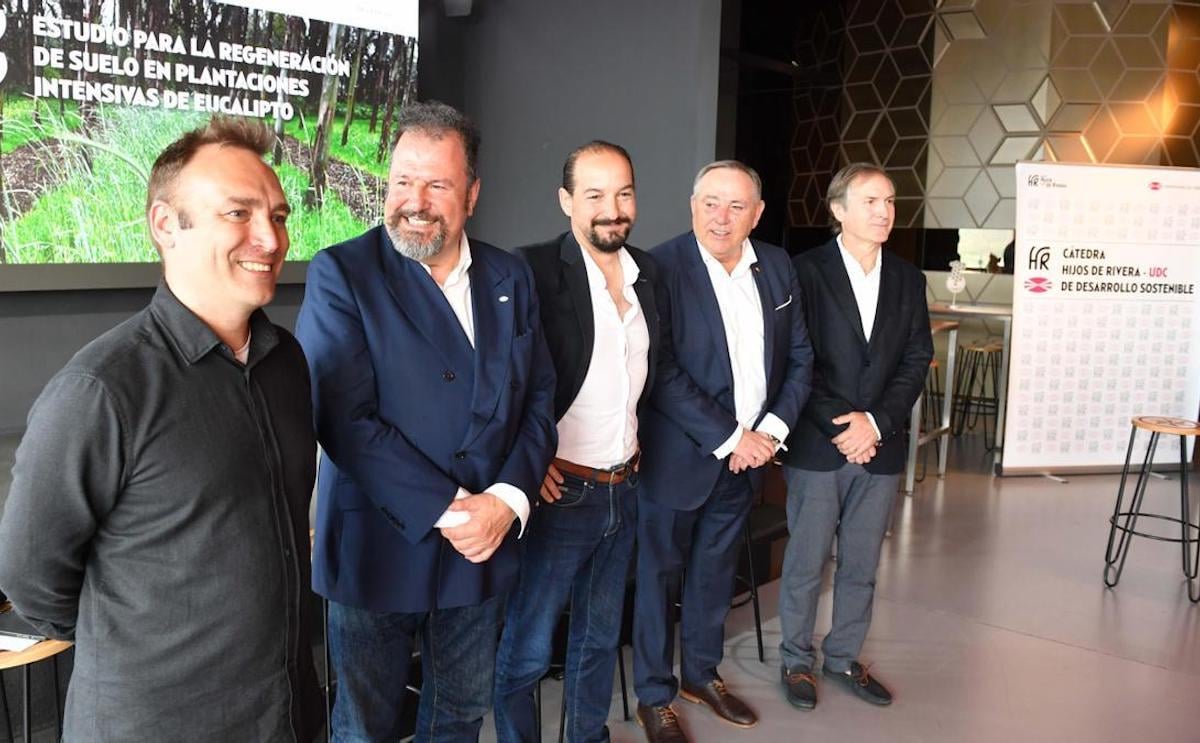 Hijos de Rivera con la Universidad de A Coruña Hijos de Rivera con la Universidad de A Coruña