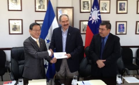 Honduras: Taiwán entrega 350 mil dólares para producir semilla sana Honduras: Taiwán entrega 350 mil dólares para producir semilla sana
