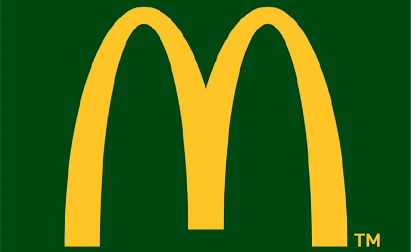 Emblemático logo de McDonald's cambia de color por el medio ambiente