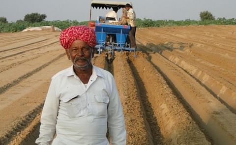 A farmer stands at the site of his first potato fields in Dido village in Jaisalmer district (Courtesy: CIP) A farmer stands at the site of his first potato fields in Dido village in Jaisalmer district (Courtesy: CIP)
