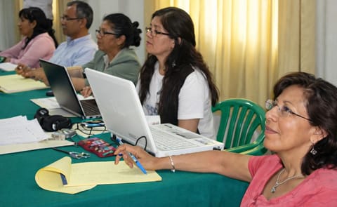 INIA-Perú y CIP ofrecieron "Taller de planificación técnica del Programa de Mejoramiento de Papa 2012 al 2020” INIA-Perú y CIP ofrecieron "Taller de planificación técnica del Programa de Mejoramiento de Papa 2012 al 2020”