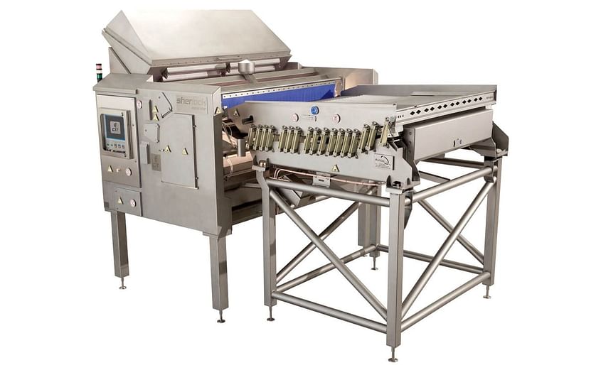 Specially developed for sorting whole potatoes, the Sherlock Separator can recognize and sort out foreign bodies - such as golf balls - and identify a wide range of potato defects.
