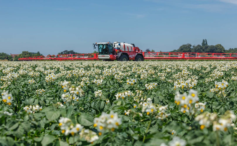 Sustainable Spraying Practices for High Yield Sustainable Spraying Practices for High Yield