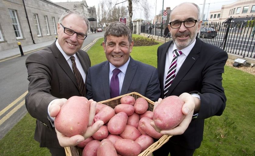 Looking forward to Ireland's hosting of the World Potato Congress in 2021: Left to Right- Romain Cools, President and CEO of World Potato Congress Inc., Andy Doyle TD, Minister of State at the Department of Agriculture, Food and the Marine, Dublin; Angus 