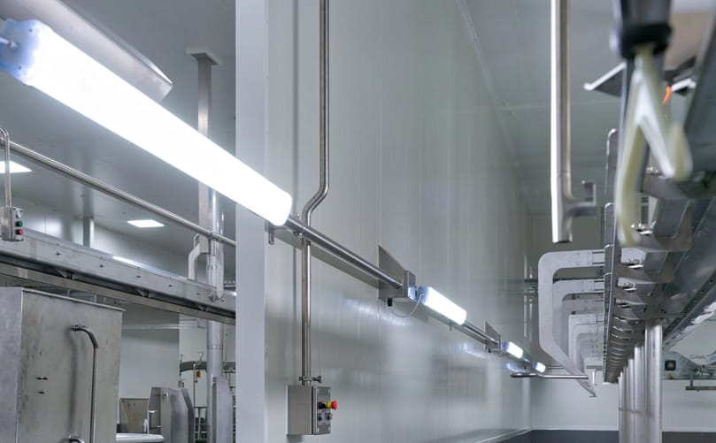 Proline TPX delivers reliable, high-output illumination with IP69K protection and IK10 impact resistance for demanding washdown environments. Proline TPX delivers reliable, high-output illumination with IP69K protection and IK10 impact resistance for demanding washdown environments.