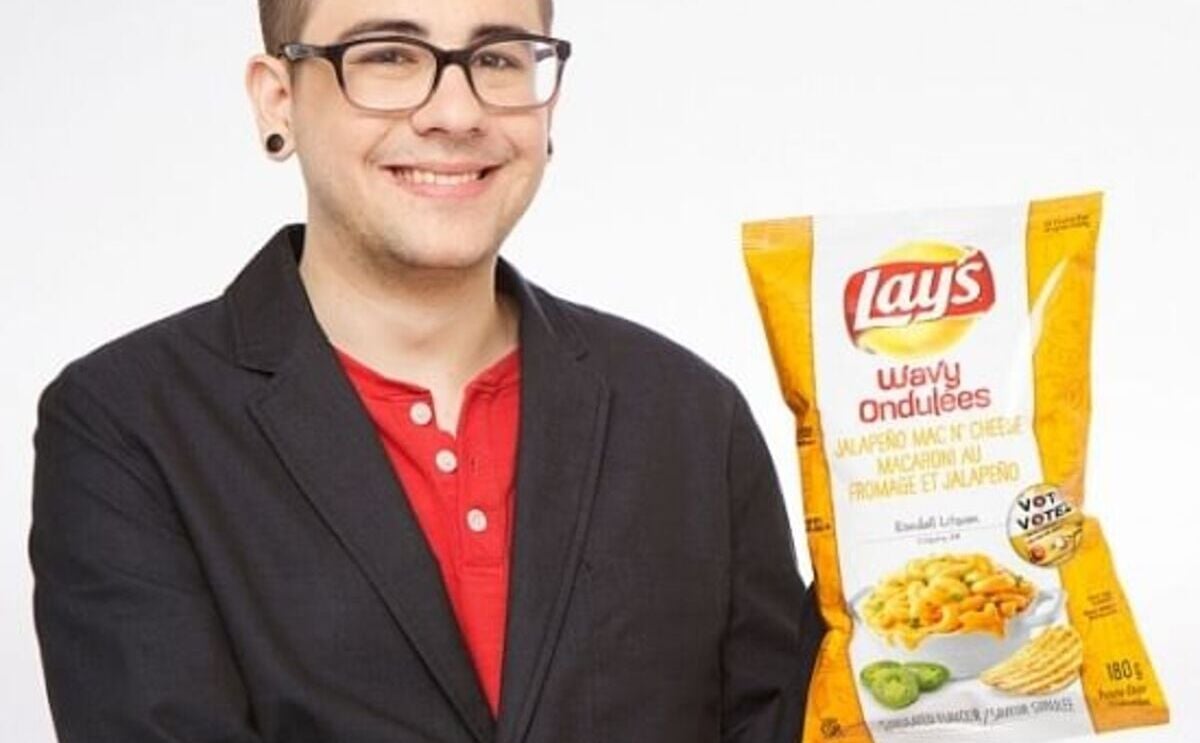 Jalapeño Mac N' Cheese the best tasting chip of the 2014 Lays Canada Do Us a Flavour contest Jalapeño Mac N' Cheese the best tasting chip of the 2014 Lays Canada Do Us a Flavour contest