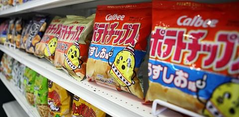Japan’s Top Potato Chip Maker Calbee to Raise Prices Up to 20%