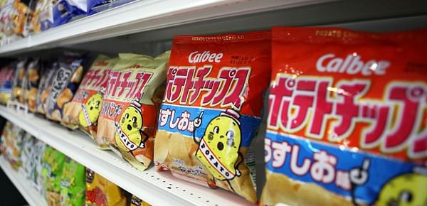 Japan’s Top Potato Chip Maker Calbee to Raise Prices Up to 20%