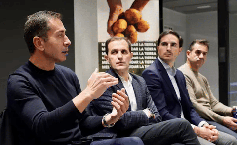 Javier Meléndez explains the ins and outs of his company Javier Meléndez explains the ins and outs of his company