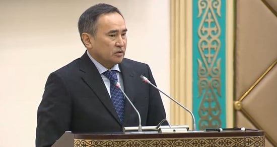 Deputy Prime Minister and Minister of Agriculture of Kazakhstan Askar Myrzakhmetov met with representatives of the Dutch potato processing company Farm Frites on January 25, 2017 (Courtesy: Press Center of the Prime Minister of the Republic of Kazakhstan)