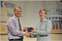 Bruce Bechtel accepts the EPA award for Kettle Brand’s Green Power Purchasing program.Since 2004, Kettle Brand has purchased Renewable Wind Power Credits to off-set environmental impacts. Kettle Brands was 1 of 24 companies receiving awards, chosen from more than 1,300 nominees. Bruce Bechtel accepts the EPA award for Kettle Brand’s Green Power Purchasing program.Since 2004, Kettle Brand has purchased Renewable Wind Power Credits to off-set environmental impacts. Kettle Brands was 1 of 24 companies receiving awards, chosen from more than 1,300 nominees.