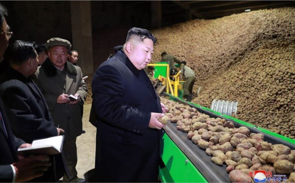 Kim Jong-un visits the Samjiyon Potato Farina Production Factory (Courtesy: KCNA-Yonhap)