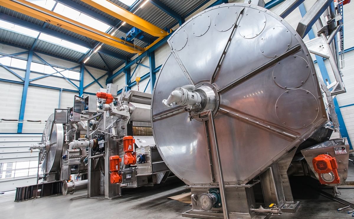 Kiremko employees visit the assembly of their largest drum dryers to produce potato flakes